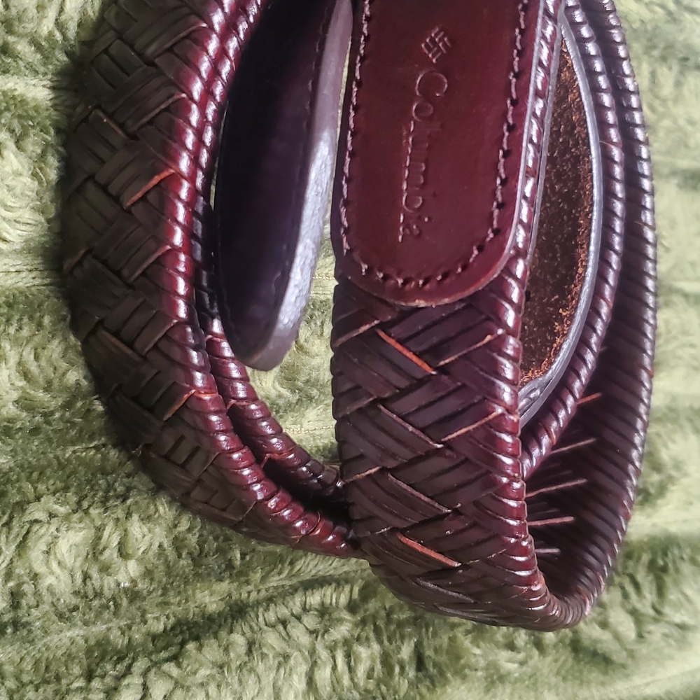 Columbia Men's Dark Brown Woven Leather  Belt